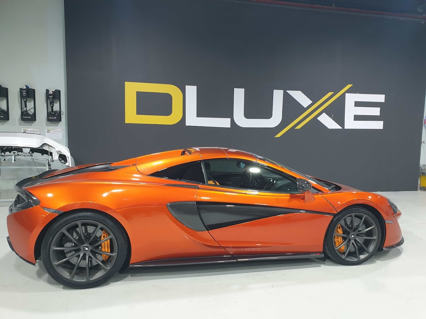 DLUXE CAR CARE